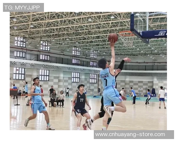 深圳篮球队的转型之路：从传统强队到现代竞技新标杆的蜕变与挑战